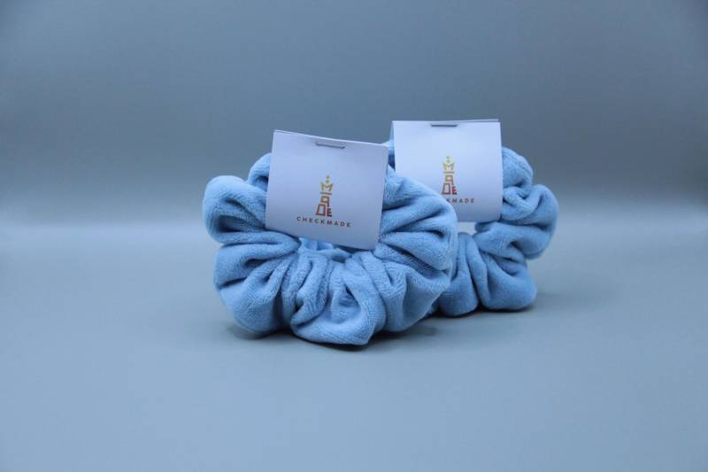 Scrunchie Samt Nicki Haargummi Zopfgummi Hellblau von checkmade