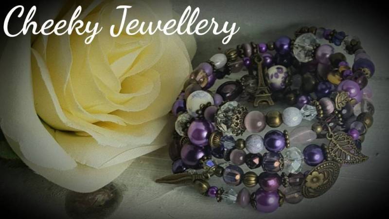 Damen Memory Wire Armband Lila von cheekyjewellery