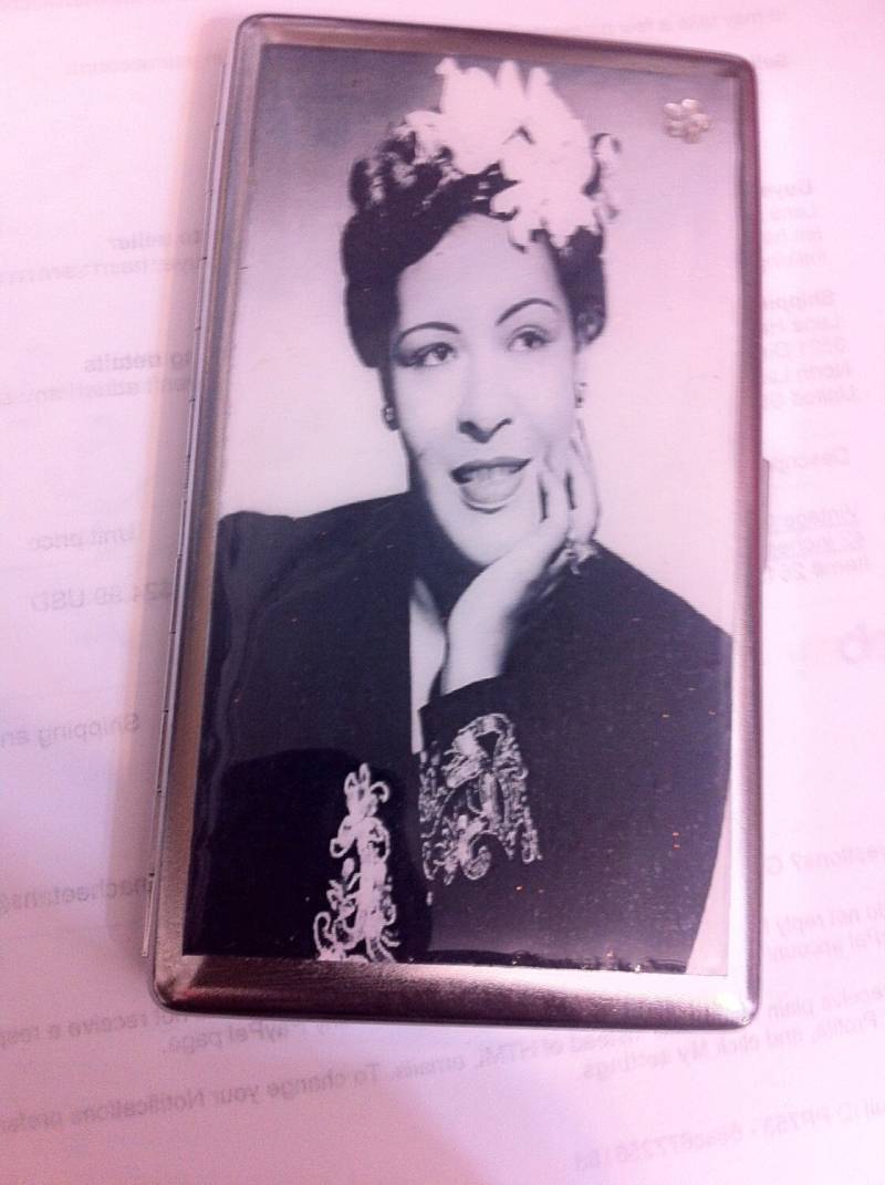 Billie Urlaub Portrait Spiegel Taschentücher Oder 120S Zigarette 2-Clip Portemonnaie Etui Business Kreditkartenetui von cheetahrama