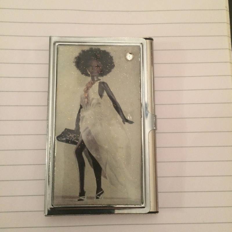 Retro Schwarze Puppe-Icious Chic Visitenkartenetui Kreditkartenetui von cheetahrama