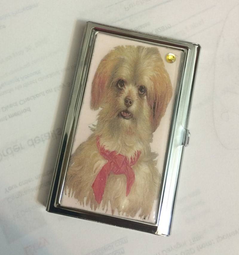 Vintage Retro Terrier Hund Mit Roter Schleife Visitenkartenetui Kreditkartenetui von cheetahrama