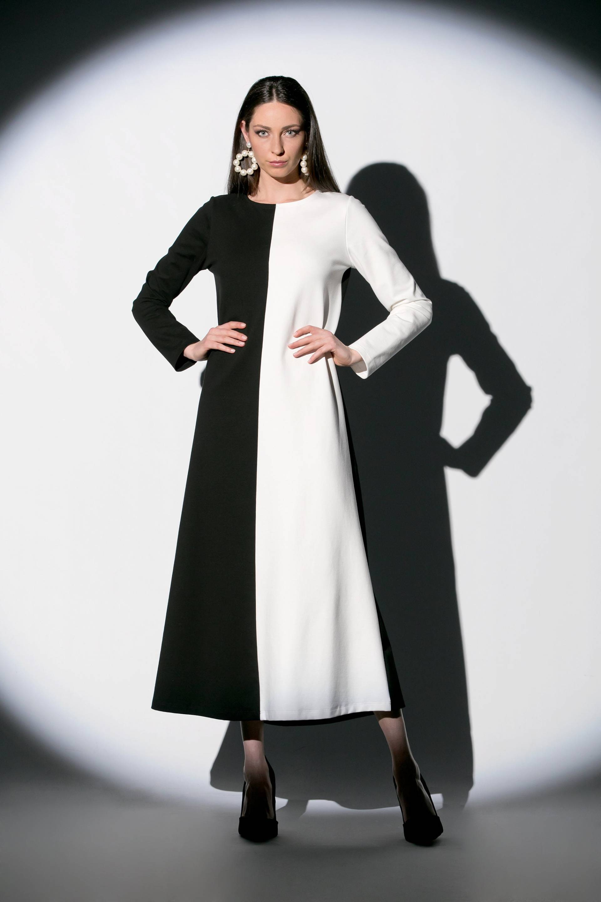 Kaftan Kleid, Maxi A-Linie Langarm Winter Schwarz Und Weiß Avantgarde Kleidung, Plus Größe Kleid von cherryblossomsdress