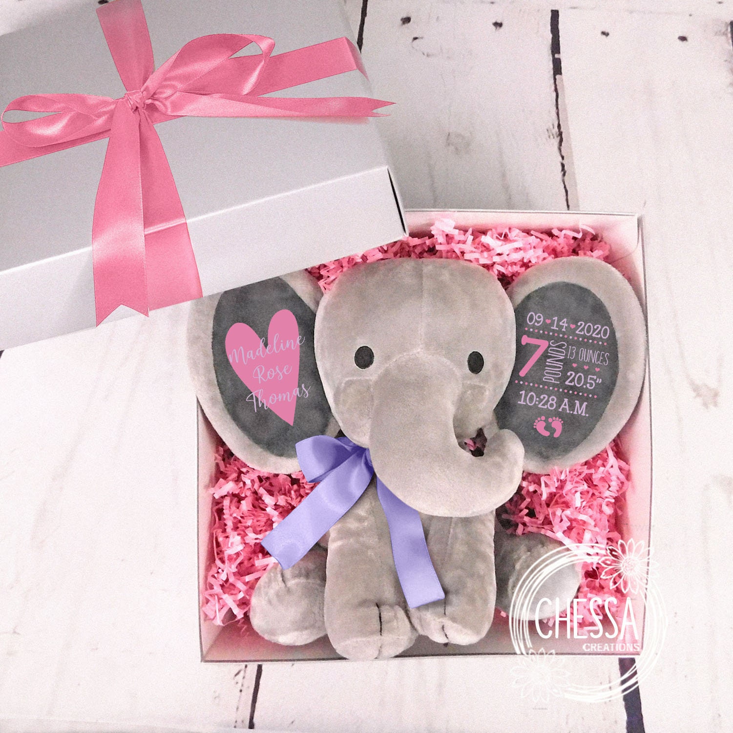 Geschenk Für Baby Mädchen & Neue Mama, Rosa Geschenkbox Shower Geschenkkorb, Personalisierter Elefant Stofftier, Unikat, Bubblegum Pink, Flieder von chessacreations