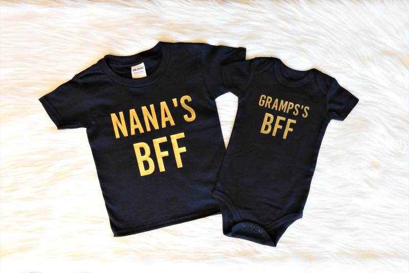 Schwangerschaftsankündigung Für Großeltern, Bff Shirts, Nana, Papa, Oma, Opa, Benutzerdefinierte T-Shirts von chessacreations