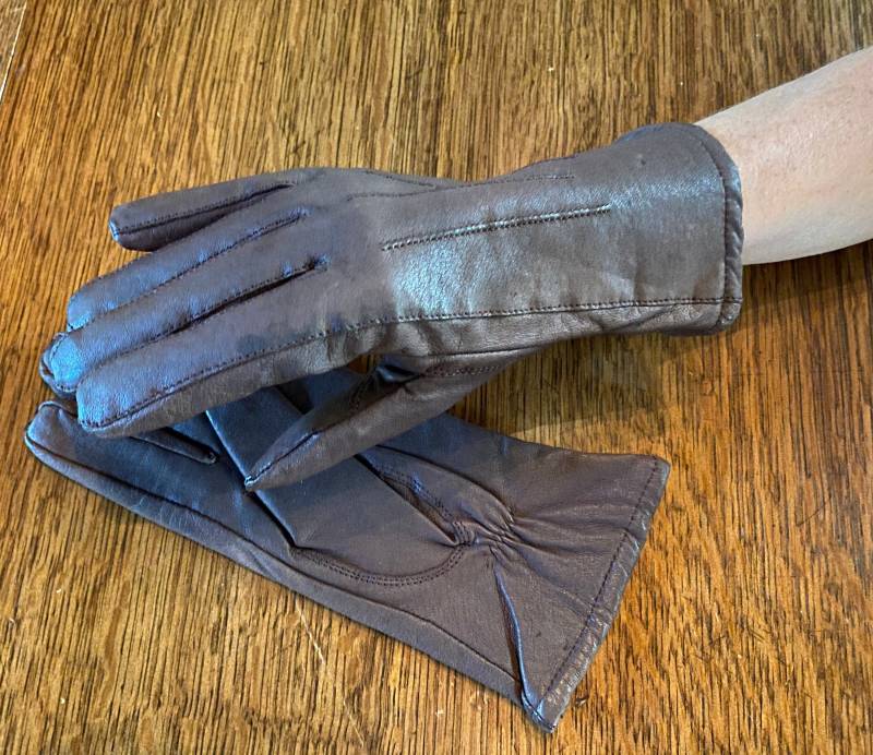 Schokoladenbraune Lederhandschuhe Mit Weichem Fleecefutter Größe 7 Paris von chicvintageclassics