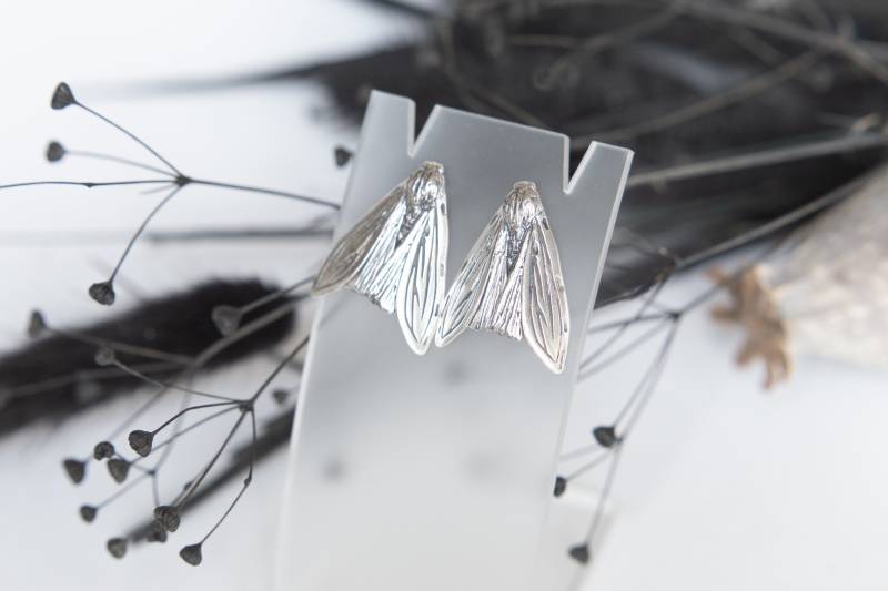Atemberaubende Handgemachte Motte Silber Ohrstecker - Einzigartige Statement Piece Atemberaubende Handgemachte Motte Silber Ohrstecker - Einzigartige Statement Piece von chiriker