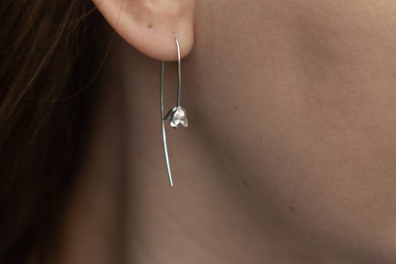 Lange Silber Maiglöckchen Ohrringe - Zierlicher Blumen Schmuck Lange Silber Maiglöckchen Ohrringe - Zierlicher Blumen Schmuck von chiriker