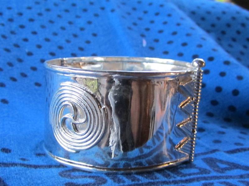 Grosser Armreif/Armband No.14 Sterling Silber Universal Unity von chisseko