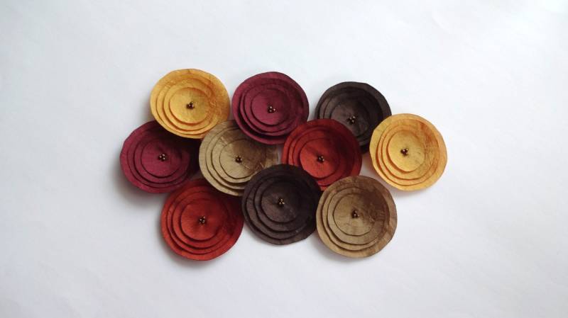 Handgemachte Herbst Seide Stoff Mohnblumen Verschönerung Handgemachte Herbst Seide Stoff Mohnblumen Verschönerung von chocolatebird