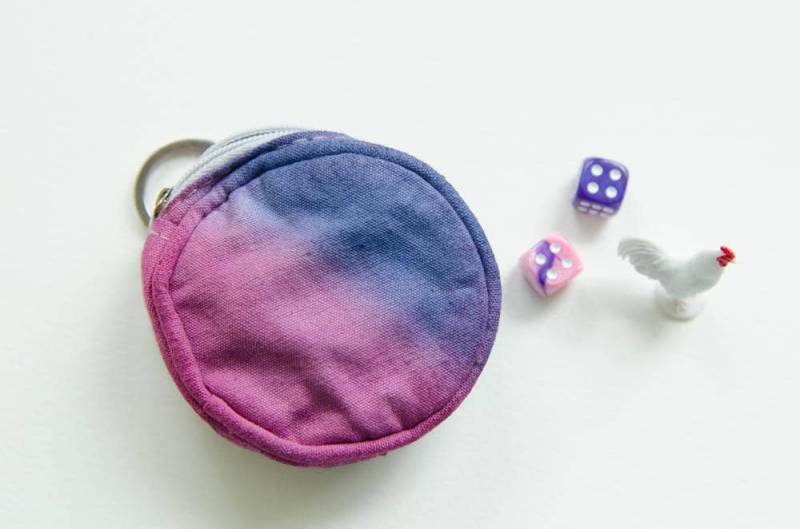 Kleiner Runder Batikbeutel Für Schlüssel, Geld Und Weitere Kleine Sachen Kleiner Runder Batikbeutel Für Schlüssel, Geld Und Weitere Kleine Sachen von chrigesart