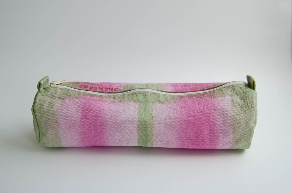 Schreibetui, Stiftebeutel, Shibori, Pink Und Grün Schreibetui, Stiftebeutel, Shibori, Pink Und Grün von chrigesart