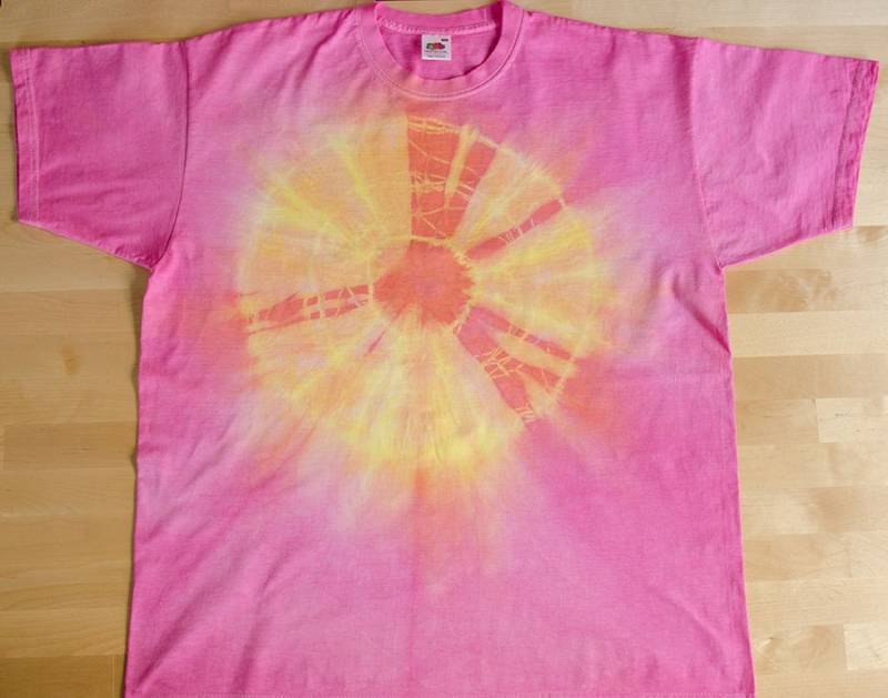 Tie Dye Tshirt, Pink, Circle, Size Xl, Unisex, Happy Shirt, Festival Fashion, Bohemian Unique Tie Dye Tshirt, Pink, Circle, Size Xl, Unisex, Happy Shirt, Festival Fashion, Bohemian Unique von chrigesart