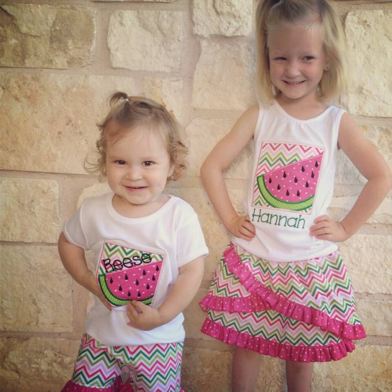 Mädchens Wassermelone Box Applique Tshirt Mädchens Wassermelone Box Applique Tshirt von christinamcdaniel