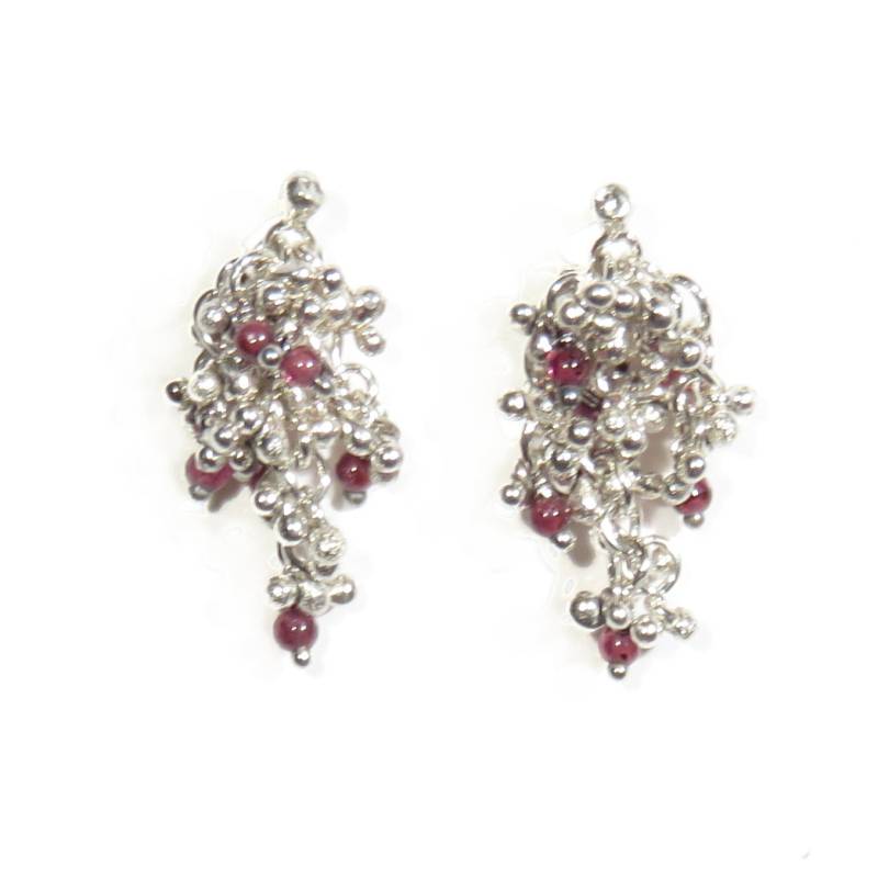 Ohrringe Mit Einer Granat Stufe von christinebossler