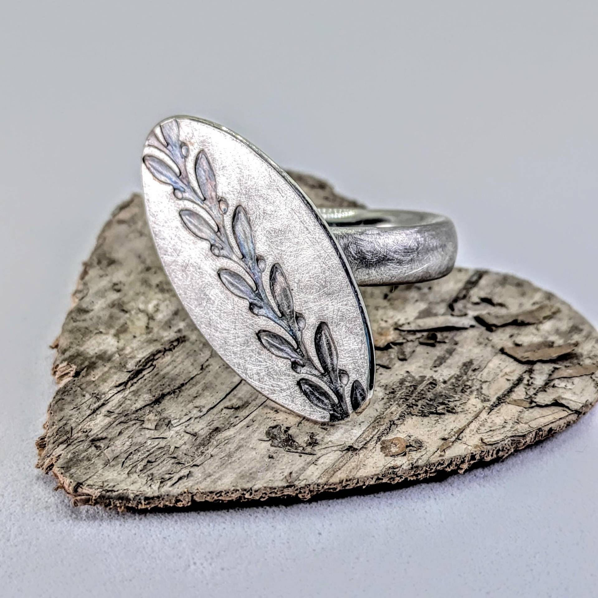 Extravaganter Silber Statement-Ring, Pflanzenmotiv Schmuck, Unikat Handarbeit, Aus Dem Schwarzwald von christophdausdesign