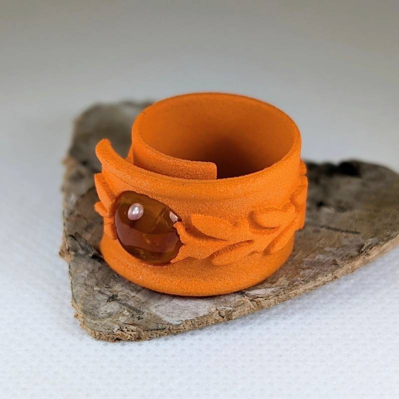 Orange Statement Ring, Naturmotiv Mit Bernstein Cabochon, Größe Variabel von christophdausdesign
