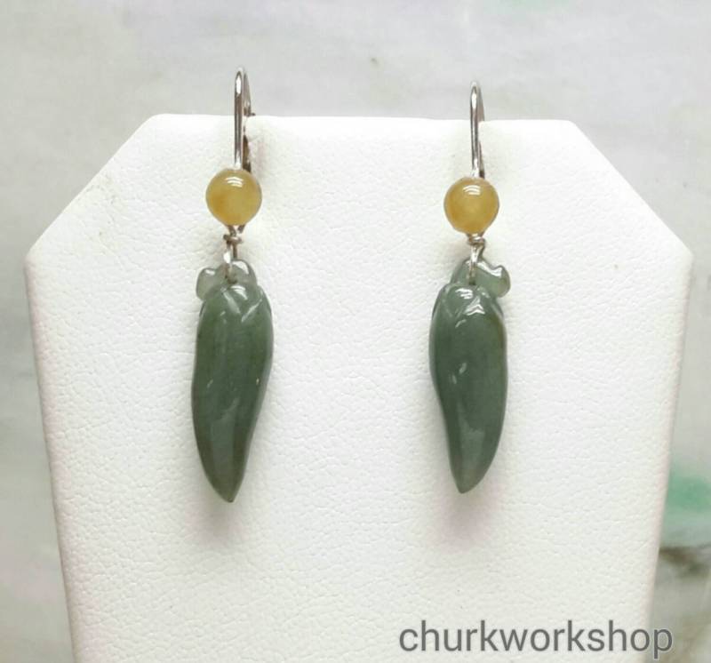 Natürliche Farbe Jade Ohrringe, Baumelnde Grüne Silberne Ohrringe von churkworkshop
