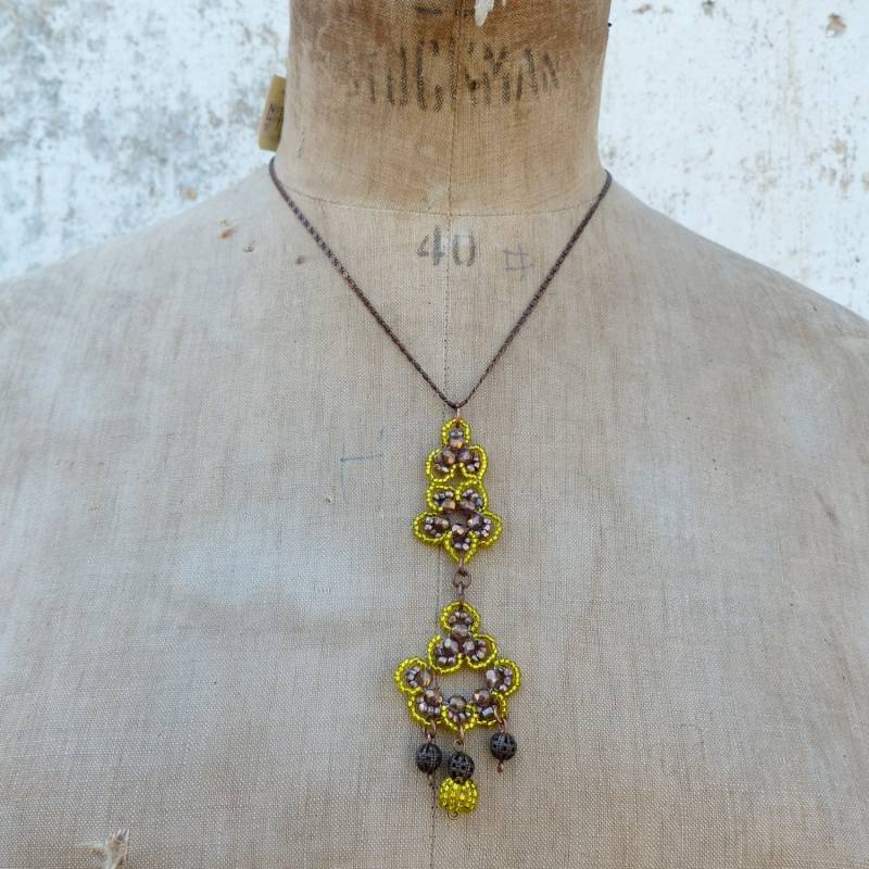 Sevilla Gelb & Gold Anhänger Halskette Sevilla Gelb & Gold Anhänger Halskette von cielmesbijoux