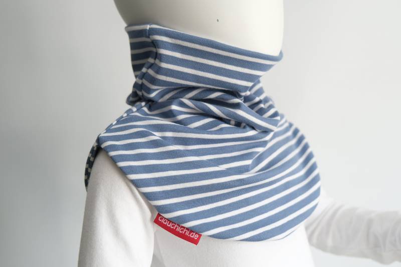 Schlupfschal Aus Ringel-Jersey Hellblau Weiß Gefüttert Mit Fleece Oder Jersey von clauchichi