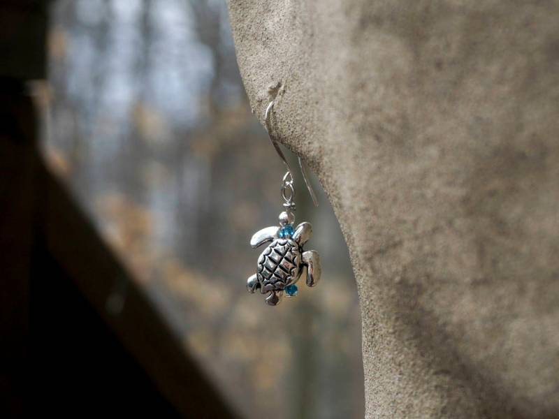Meeresschildkröte-Ohrringe Meeresschildkröte-Ohrringe von claythingsofdewire