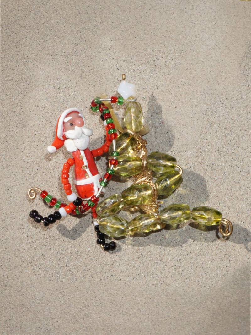 Santa Trimmen Baum Pin Santa Trimmen Baum Pin von claythingsofdewire