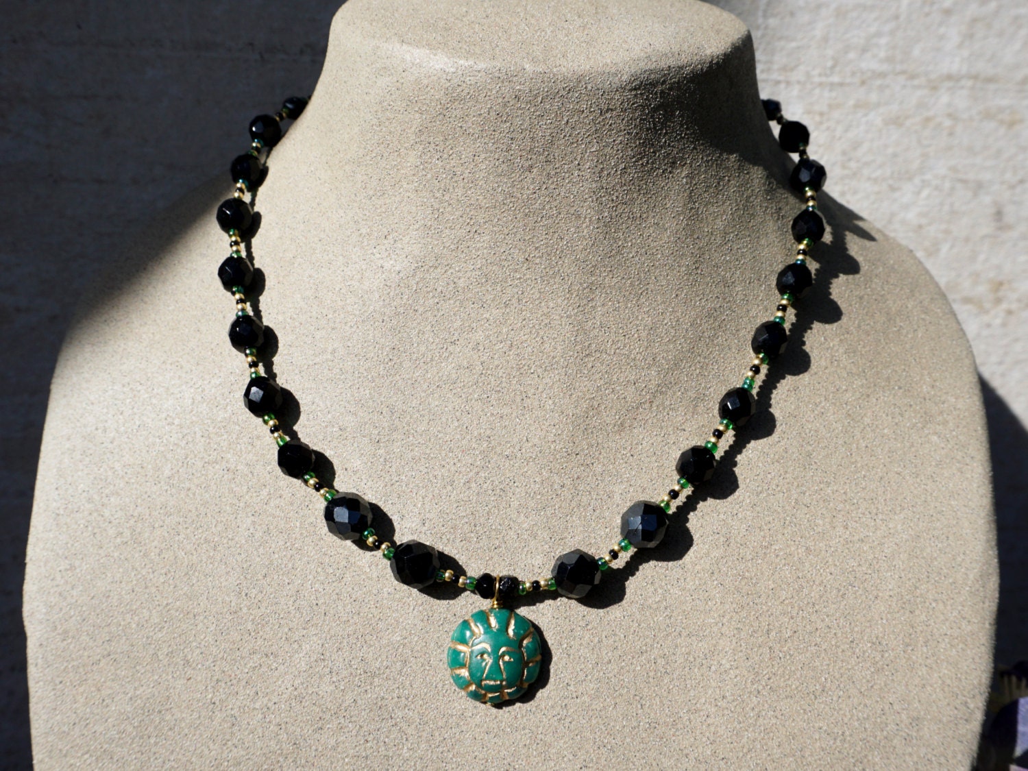 Ton-Jade Und Perle Halskette Ton-Jade Und Perle Halskette von claythingsofdewire