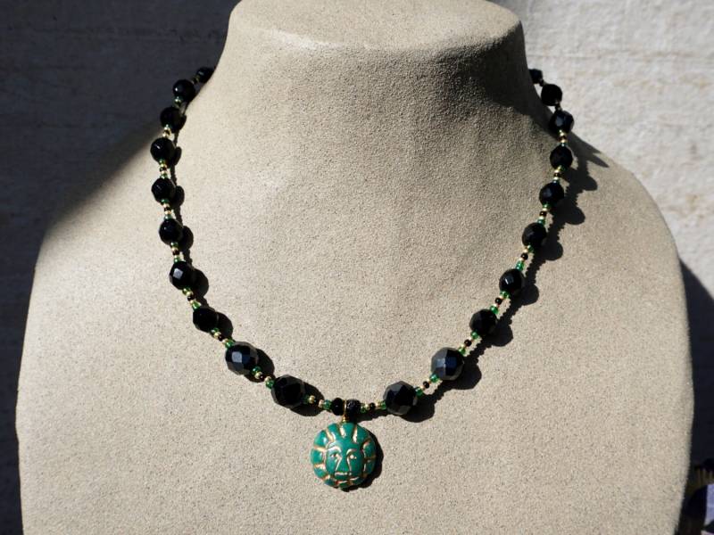 Ton-Jade Und Perle Halskette Ton-Jade Und Perle Halskette von claythingsofdewire