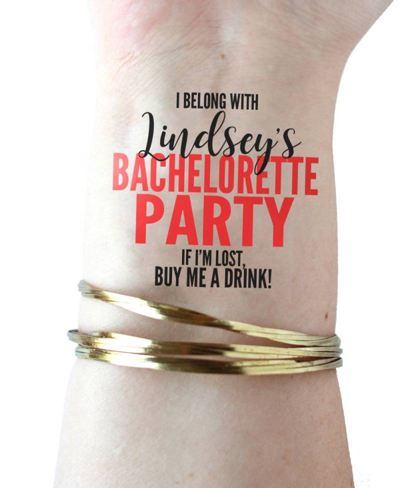 Roter Junggesellinnenabschid, Benutzerdefinierte Temporäre Tattoos, Braut Zum Beshirt, Tanken, Schärpe, Hennenparty Shirt Ideen von clevertattoos