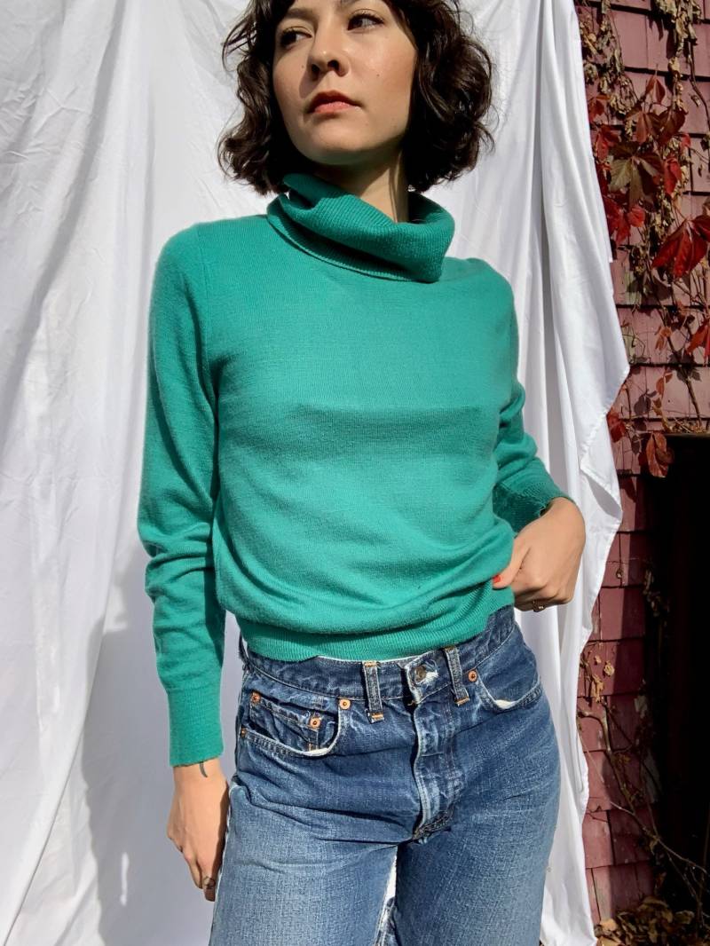 1970Er Jahre Rollkragen-Pullover/Strick-Top Adretter Hoher Rollkragen Herbstliches Top Acryl Gerippter Strick Herbst Winter von closetcaseVNTG