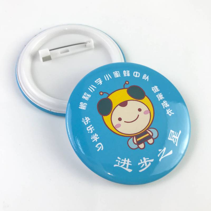 1000 Stück Metallabzeichen Zum Verkauf, Individuelle Online, Firmenpin-Abzeichen, Maßgeschneiderte Pin-Abzeichen, Metallknopfabzeichen von clothinglabelz