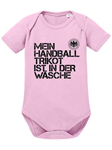 clothinx Baby-Body Bio EM 2020 Mein Handball Trikot ist in der Wäsche Hellrosa/Schwarz Größe 68 von clothinx