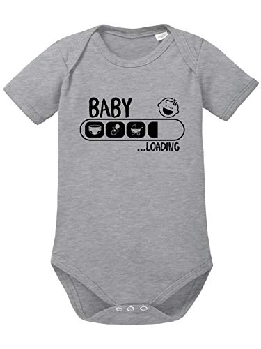 clothinx Baby Loading | Lustige Geschenkidee zur Geburt oder Taufe | Windel, Schnuller, Kinderwagen geladen Baby-Body Bio Sports Grey Gr. 62 von clothinx