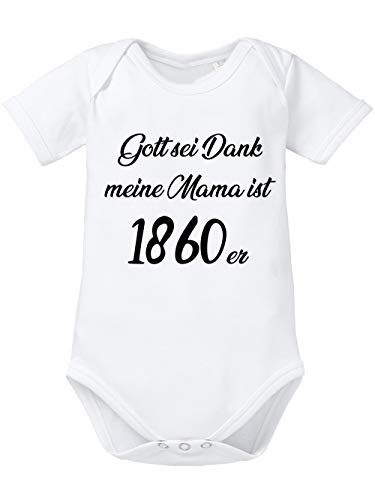 clothinx Gott sei Dank meine Mama ist 1860er | Lustiges Stadt und Fußballmotiv | Das ist Nachwuchsförderung auf bayrisch | Fußball ist unser Leben Baby-Body Bio Weiß Gr. 74-80 von clothinx