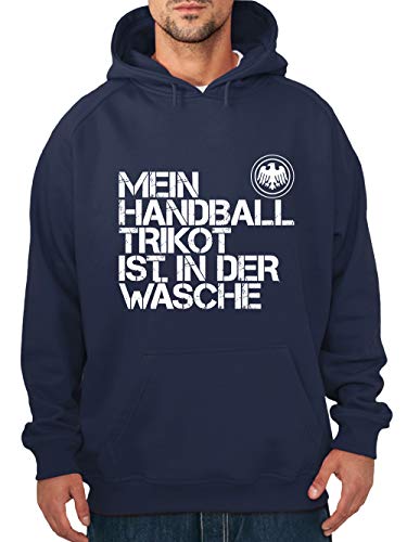 clothinx Herren Kapuzenpullover EM 2020 Mein Handball Trikot ist in der Wäsche Navy/Weiß Größe M clothinx Herren Kapuzenpullover EM 2020 Mein Handball Trikot ist in der Wäsche Navy/Weiß Größe M von clothinx