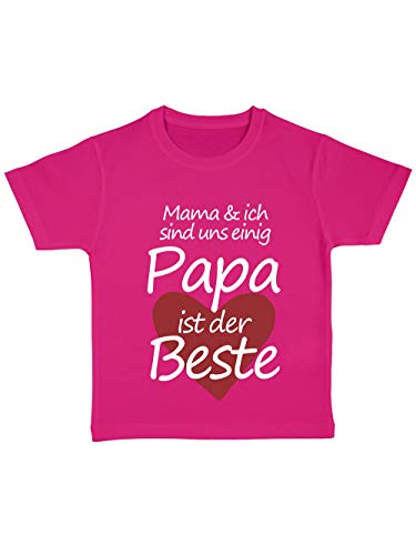 clothinx Mama Und Ich Sind Uns Einig Papa Ist Der Beste Kinder Bio T-Shirt Dark Pink Gr. 104 von clothinx