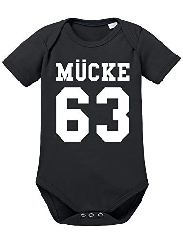 clothinx Mücke 63 - Der Bulldozer - Mücke ist ein italienischer Fischer und ehemaliger American-Football-Profispieler - Kult Film-Design Baby-Body Bio Schwarz Gr. 68 von clothinx