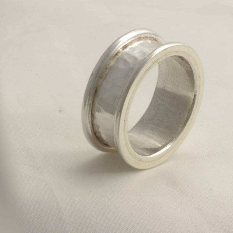 sterling Silber Kanten Ehering - Handgeschmiedete Ring-Unisex Erwachsene-10mm Band sterling Silber Kanten Ehering - Handgeschmiedete Ring-Unisex Erwachsene-10mm Band von clydekirton