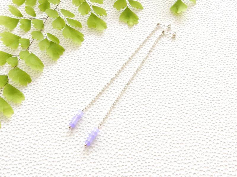 Hängende Ohrringe Mit Lila Achat Hängende Ohrringe Mit Lila Achat von cobaltcorundum