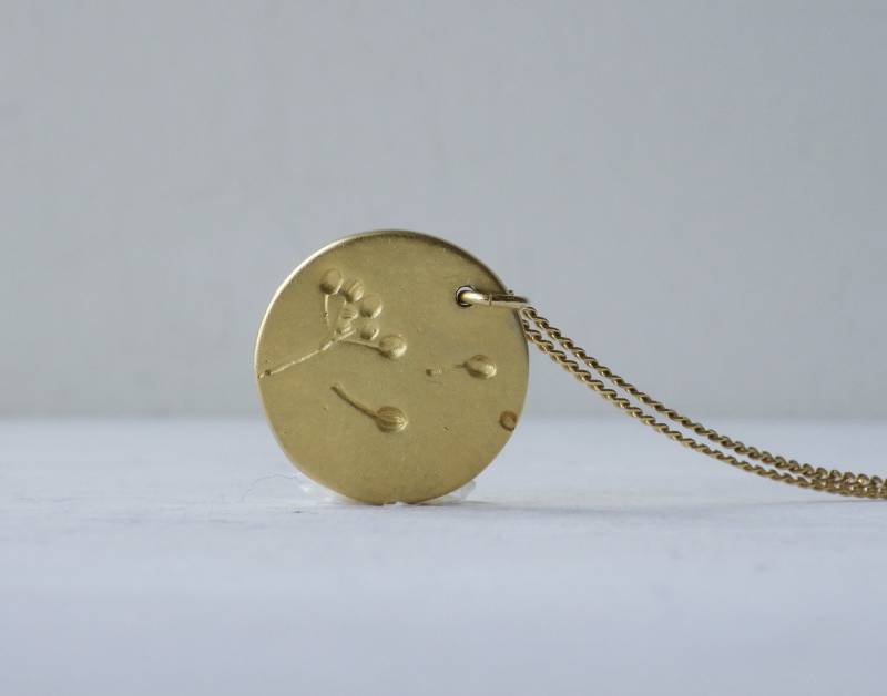 Runde Bettelkette in Gold Runde Bettelkette in Gold von cocobijouxco