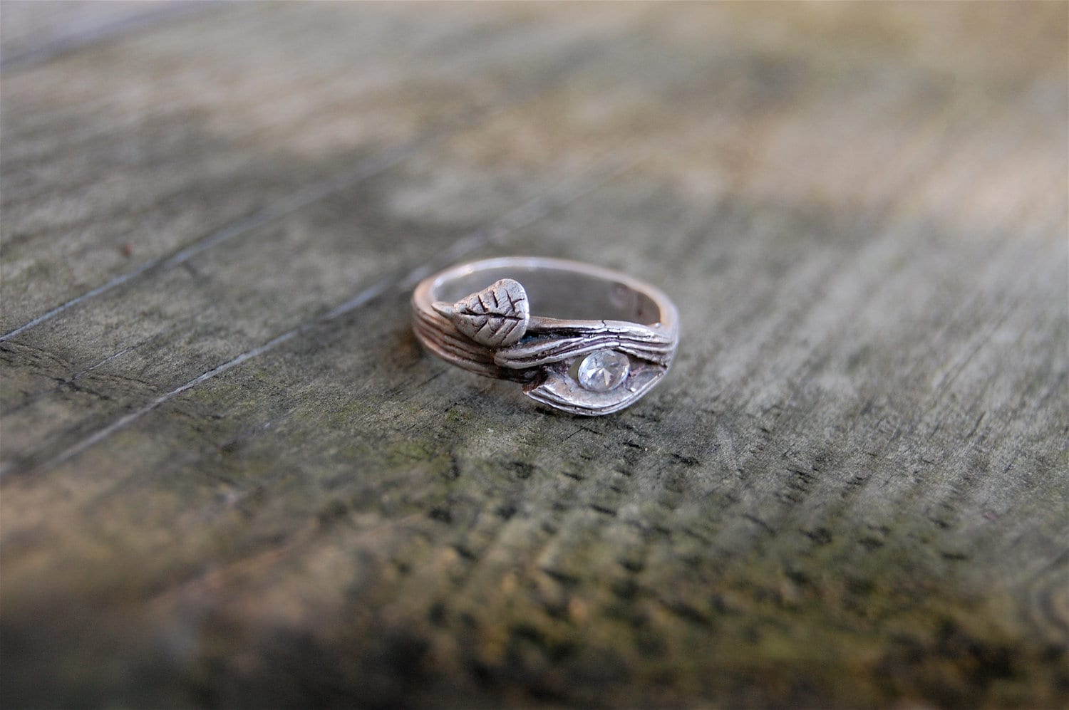 Zweig Trauring. Alternativer Verlobungsring. Baumrinde Und Blatt Ring. Geschenk Zum 5. Jahrestag Zweig Trauring. Alternativer Verlobungsring. Baumrinde Und Blatt Ring. Geschenk Zum 5. Jahrestag von codysanantonio