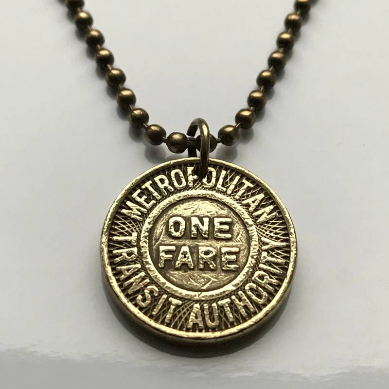 1951 Boston Massachusetts Mta Metropolitan Übergang Autorität Münze Token Anhänger Trolley Bus Zug U-Bahn Transport Pendler N 001180 von coinedJEWELRY
