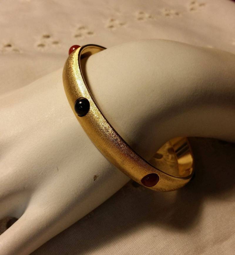 Jahrgang Monet Armreif Florentiner Finish 1970S 1980S Gebürstet Goldtone Strukturierte Oberfläche M von collectiblejewels