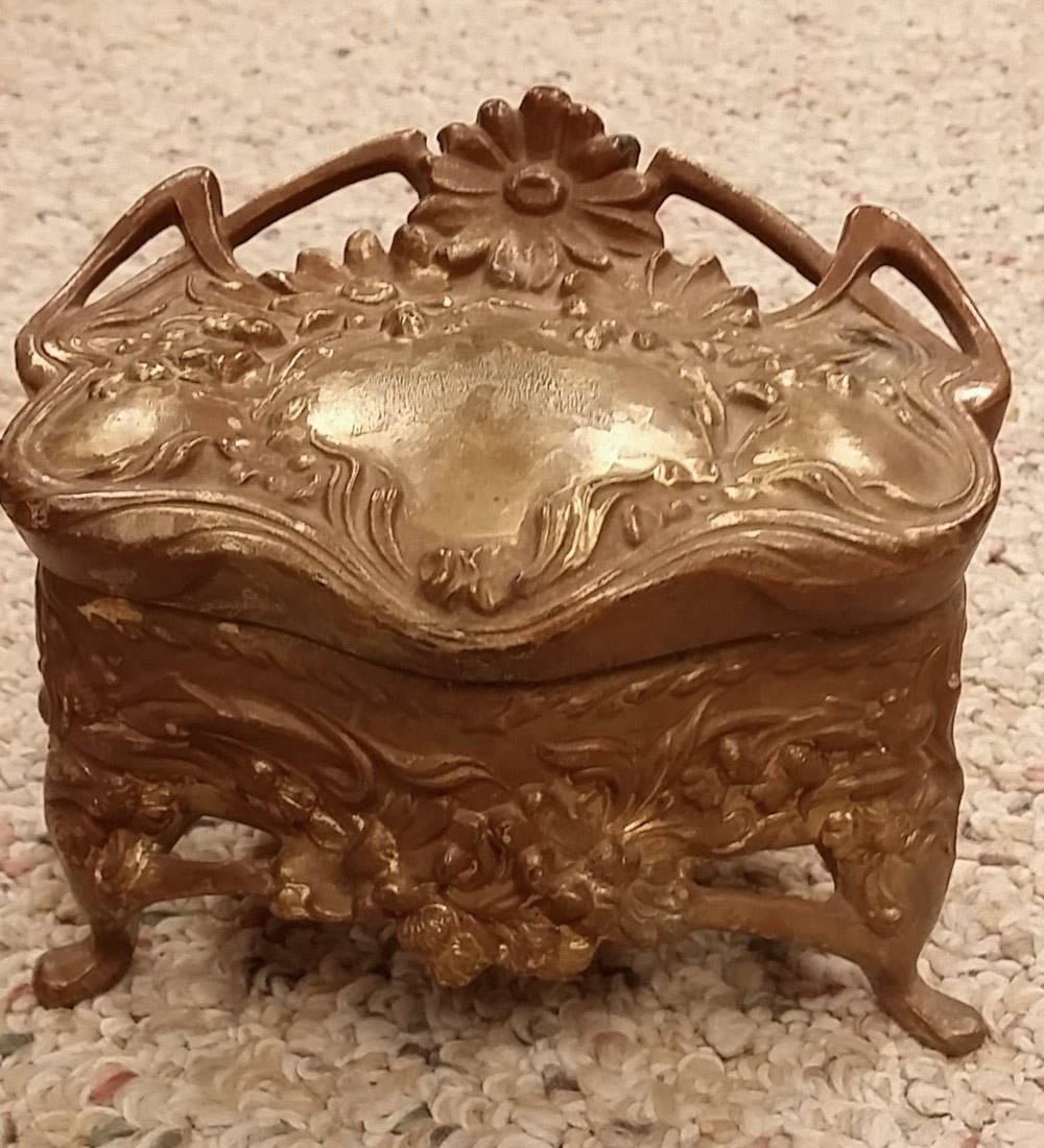 Jugendstil Dreibeinige Schatulle Schmuckschatulle Signiert B & W 27 | Späte 1890 Bis Anfang 1900 von collectiblejewels