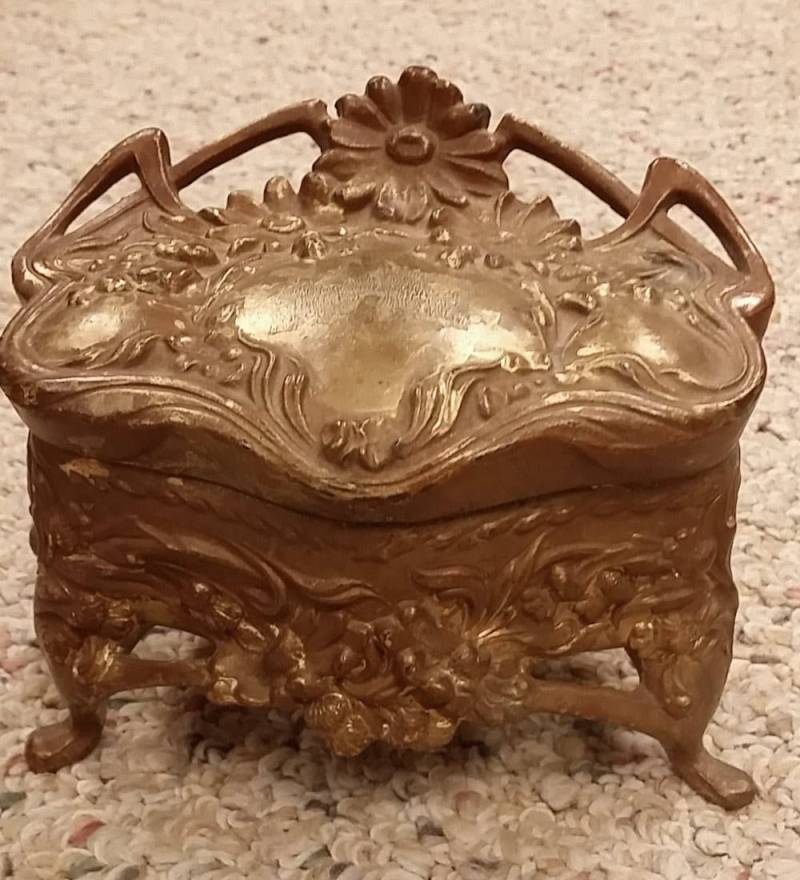 Jugendstil Dreibeinige Schatulle Schmuckschatulle Signiert B & W 27 | Späte 1890 Bis Anfang 1900 von collectiblejewels