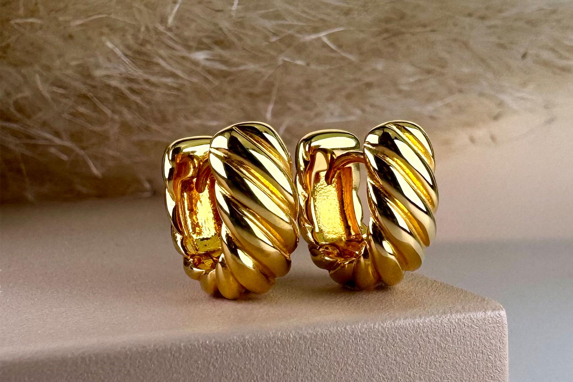 Creole Mika - Ohrringe Gold, Silber Und Roségold Systemschmuck Moderner Schmuck Creolen Klein Mix & Match von colletJEWELLERY