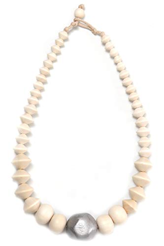 collezione alessandro Kurze Kette Kara mit Holzperlen von collezione alessandro