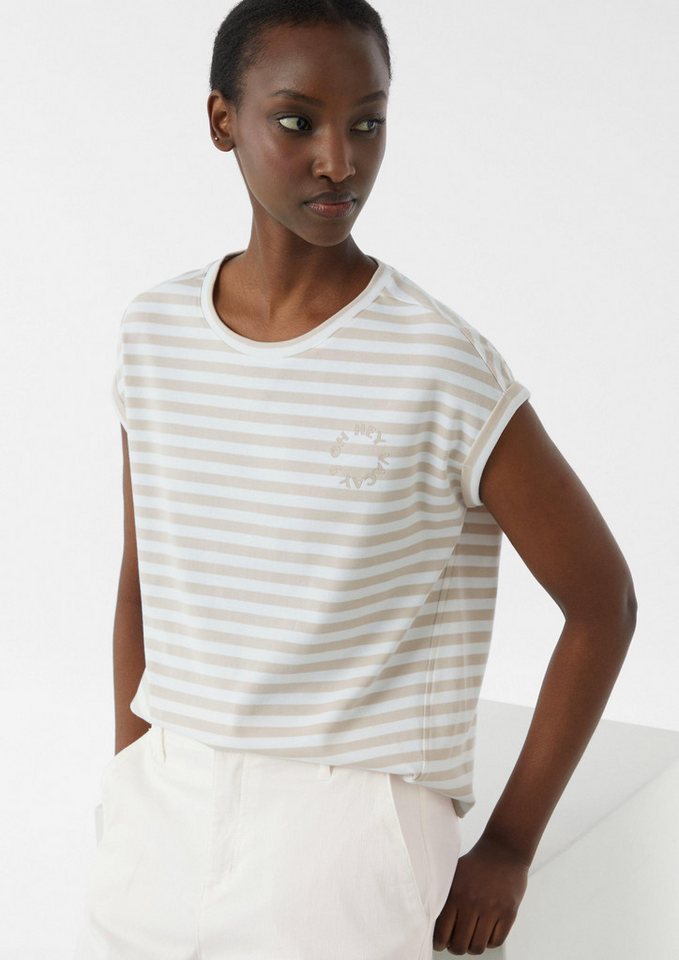 comma Kurzarmshirt T-Shirt Gestreiftes T-Shirt mit verlegter Seitennaht und Printdetail von comma