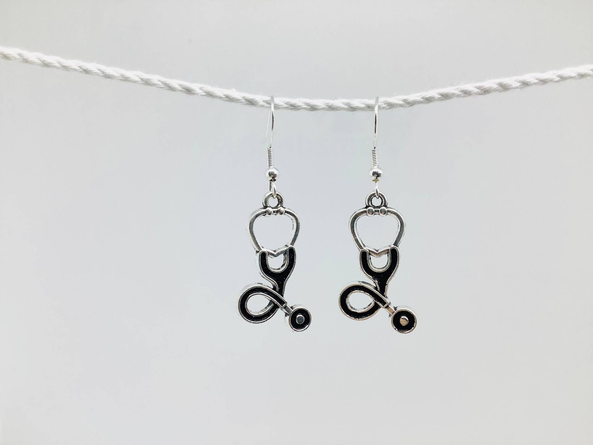stethoskop Ohrringe, Ausgefallene Originelles Geschenk von comme1vrai