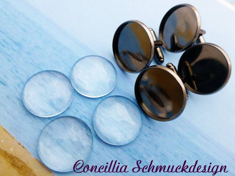 2 Paar Manschetten Rohlinge Black Mit Glascabochons von concilliadesign