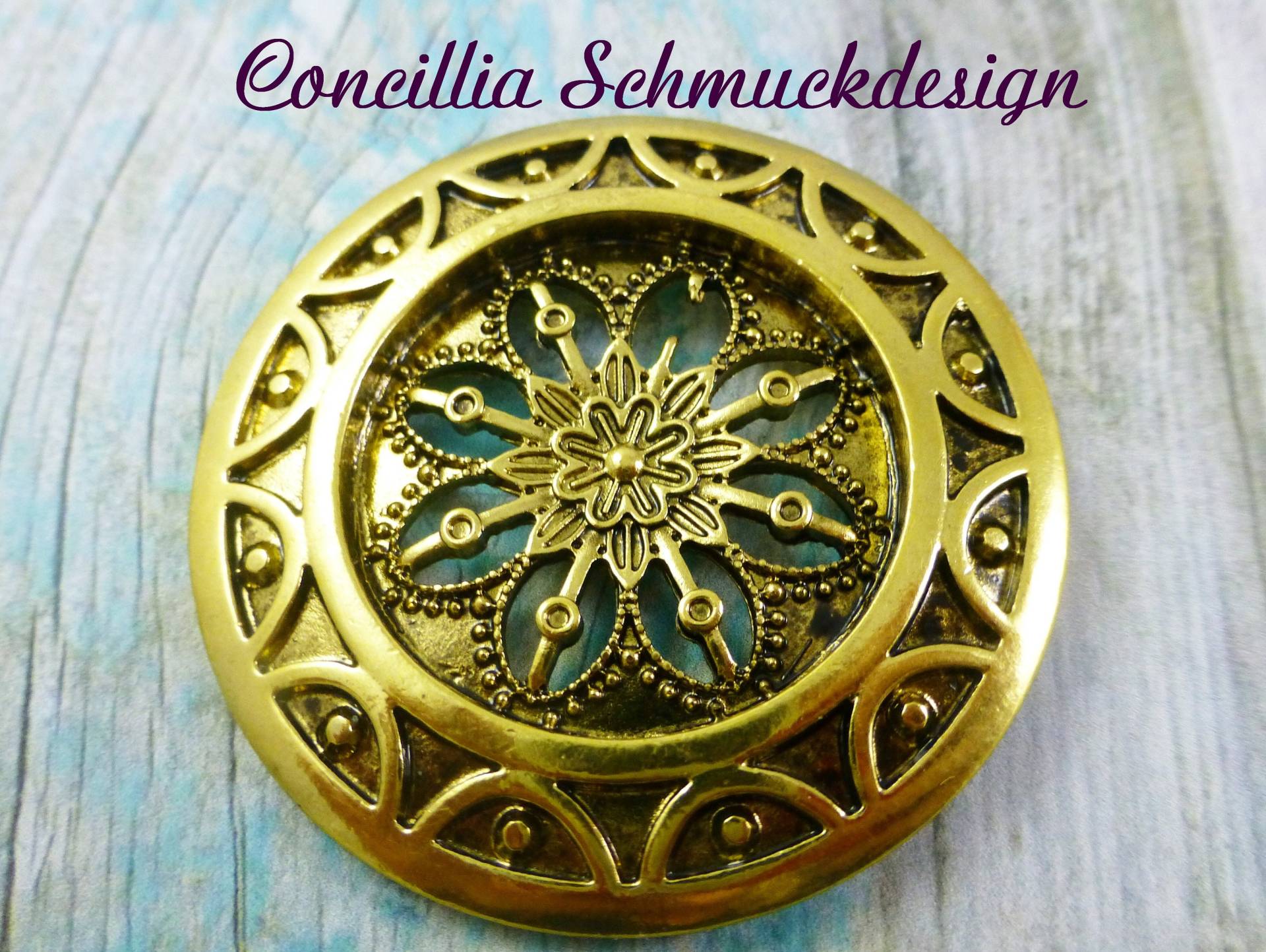 Anhänger Bronze Gold Rund Groß von concilliadesign
